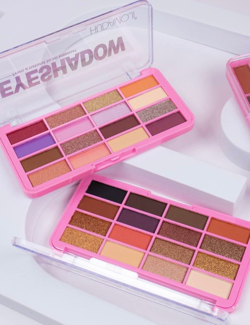 PALETA DE SOMBRAS 𝗛𝗨𝗗𝗔𝗩𝗜𝗢𝗝𝗜